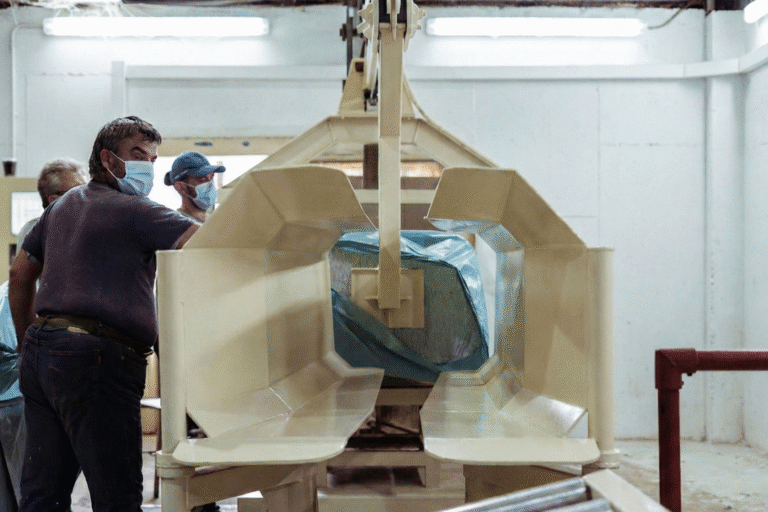 cotton-six alpha-exoplismos-2